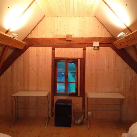 Dachstockzimmer In Altem Stoeckli * Steffisburg